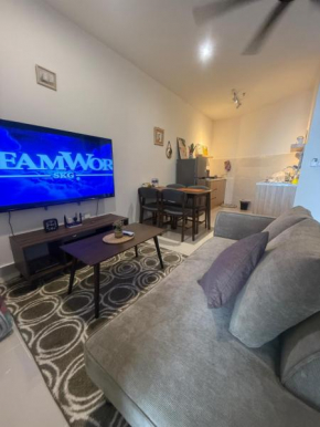 MMJ Homesuite @ The Shore